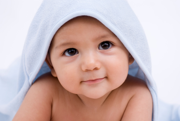 Was sollte Eltern beim ersten Sommer des Babys beachten?